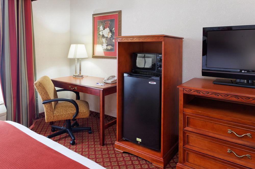 Holiday Inn Express & Suites Tupelo By Ihg Szoba fotó