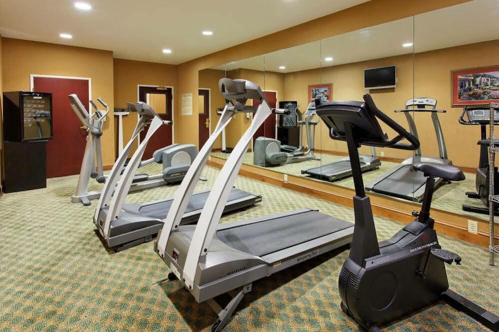 Holiday Inn Express & Suites Tupelo By Ihg Létesítmények fotó